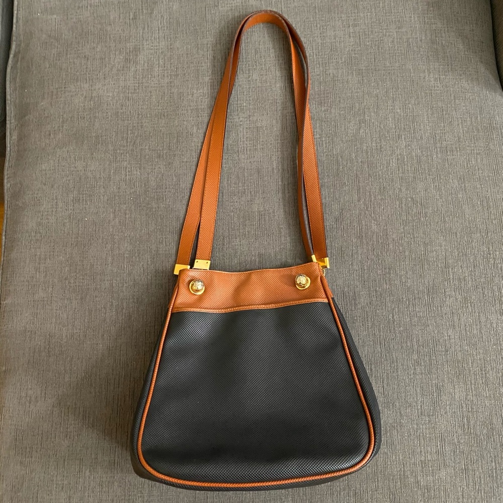 Authentic Bottega Veneta Marco Polo shoulder bag